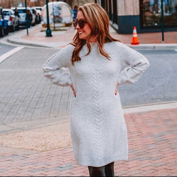 Banana Republic Dresses & Skirts - Banana Republic Sweater Dress